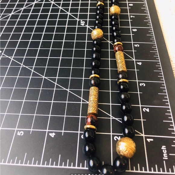 Beautiful 1928 Black Glass necklace - Picture 8 of 11